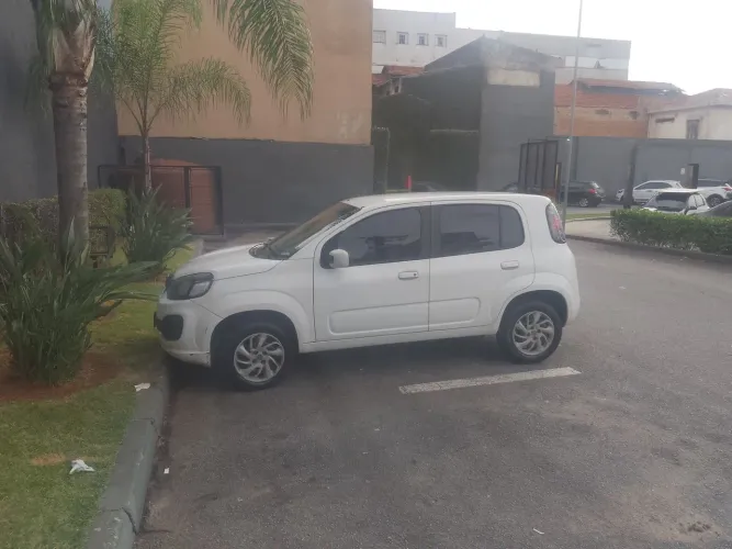 Fiat Uno Drive 1.0 Flex 6V 5P 2019