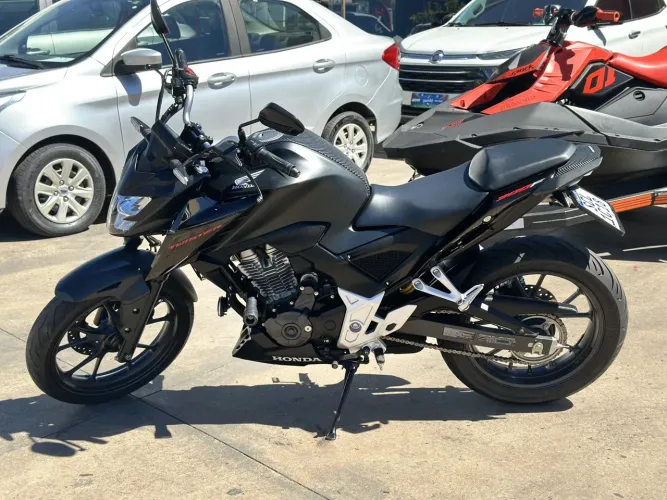 Honda Cb 300f twister flex 2023