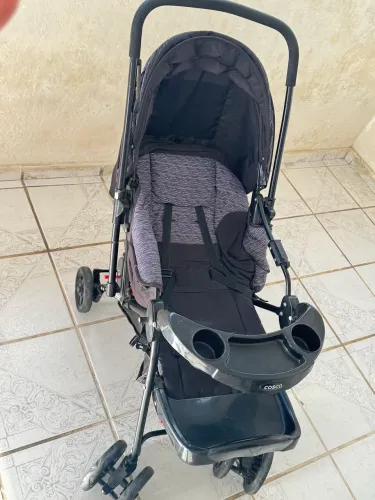 Bebê conforto + carrinho de bebê 
