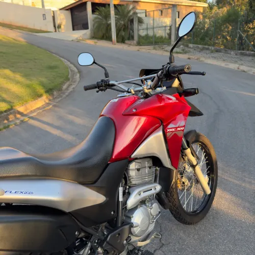 XRE 300 BAIXO KM ORIGINAL