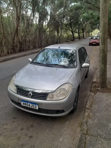 Renault Symbol Privilège Hi-flex 1.6 16V 4P 2010