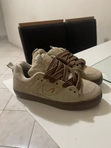 Tênis TESLA | Fusion Sand (Nunca usei)