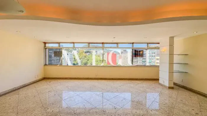 Cobertura duplex à venda em Copacabana | 3 quartos | Vista livre | Zona Sul RJ
