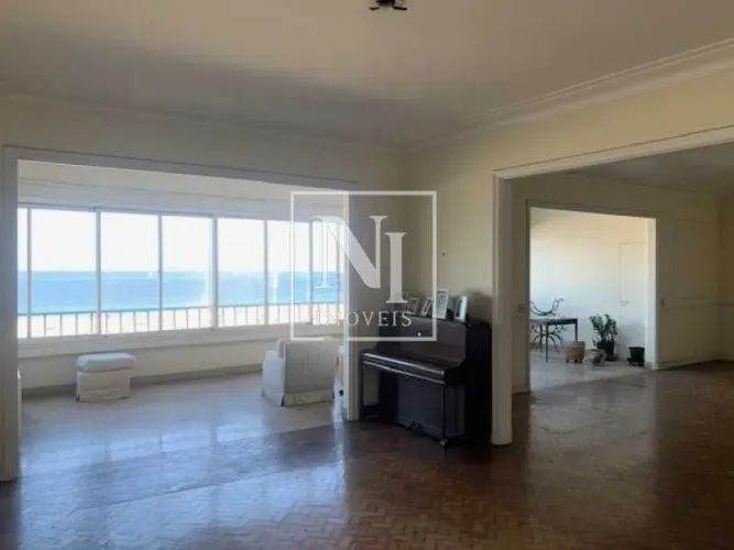 Apartamento 4 quartos, vista mar, á venda no bairro de Copacabana!