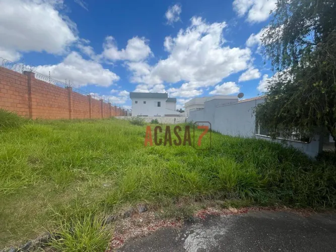 Terreno à venda, 300 m² - Condomínio Belvedere II - Votorantim/SP