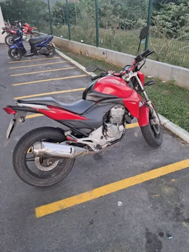 CB 300R Flex 2014 (Motor novo, ler descrição)**
