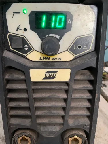 Máquina de solda Esab LHN162DV