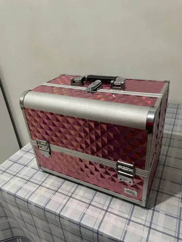 Vendo maleta de maquiagem
