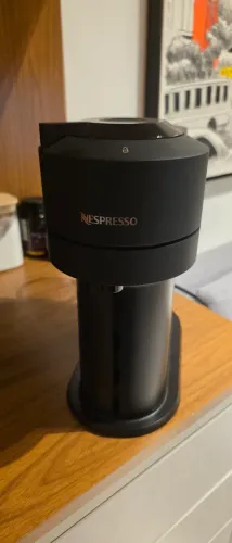 Cafeteira Nepresso Vertuo Pop 110wPreto Clássico