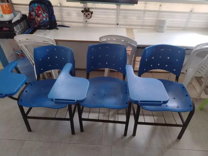 Cadeira escolar