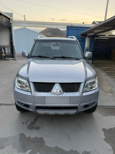 Mitsubishi Pajero TR4 2.0/ 2.0 Flex 16V 4X4 Aut. 2010