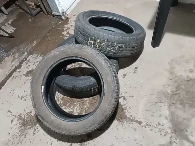 PNEU SEMINOVO