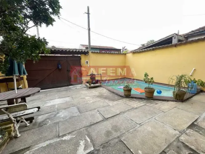 Casa para Venda, 4 quartos, 1 suite, 1 banheiro social, 1 lavabo 1 vagas, Centro-Armação d