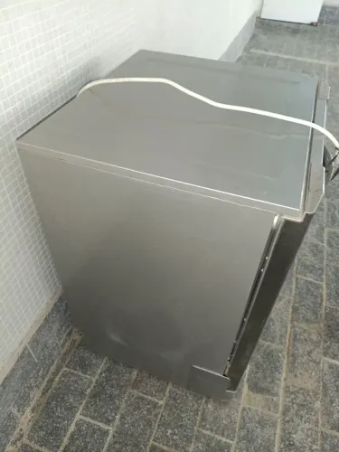 Lava louças Electrolux,voltagem 110 volts ,usada em bom estado