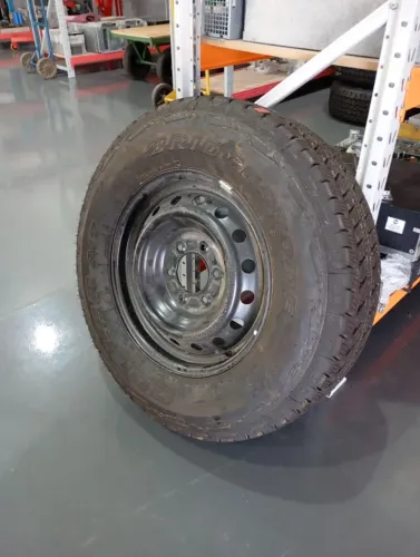 Pneu de Estepe Bridgestone Dueler A/T 255/60 R17
