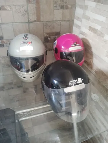 Capacete