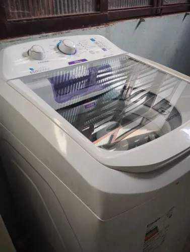 Vendo Lavadora de roupas
