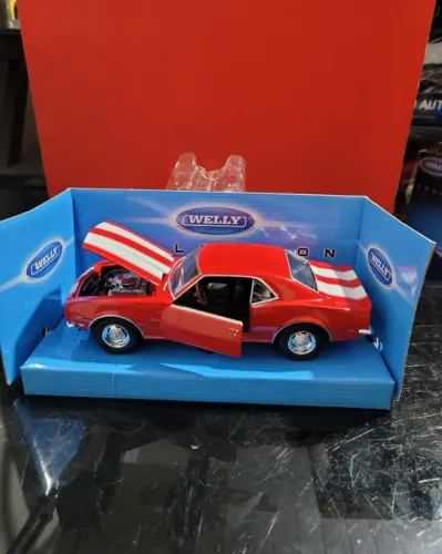 Miniatura 1:24 Chevrolet Camaro Z28 1968 Welly avaria