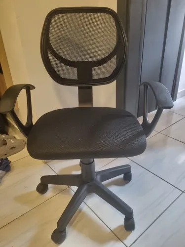 Vendo cadeira super confortável motivo viagem