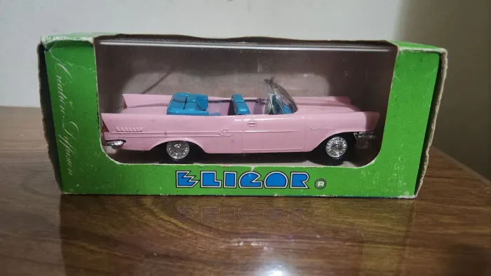 Carrinho Miniatura Elicor Chrysler Escala 1/43