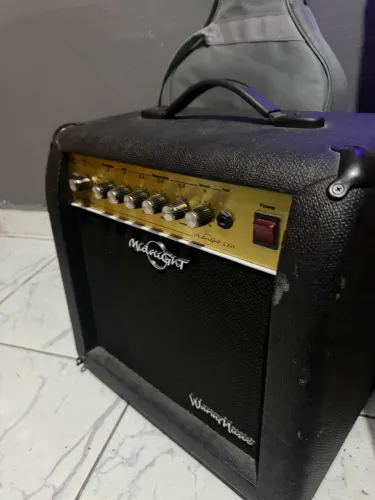 Amplificador de Guitarra Warm Music Midnight 110