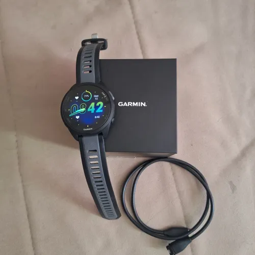 Smartwatch Garmin 165 novinho