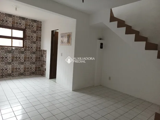 A Auxiliadora Predial aluga uma bela casa localizada na Vargem do Bom Jesus