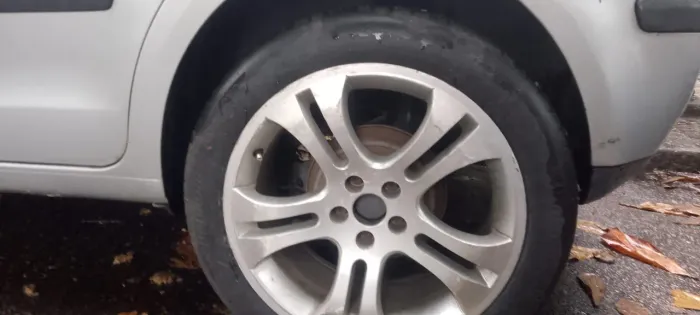 Troco roda aro 17 por aro 14