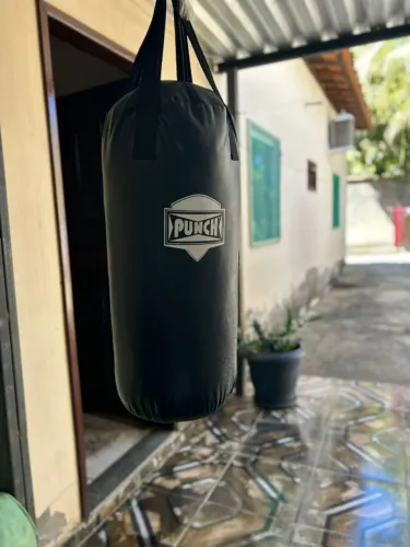 Saco de Pancada Punch (Cheio)