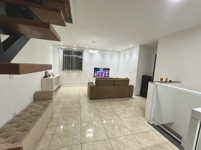 Apartamento Duplex no Garcia