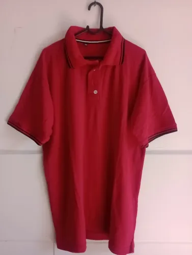 Camisa Polo vermelha tamanho GG 
