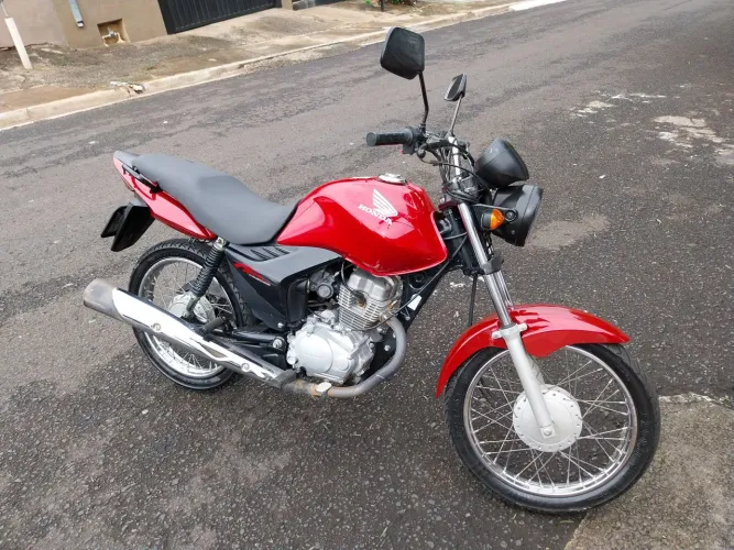 Titan fan 150 flex único dono com manual do proprietário 