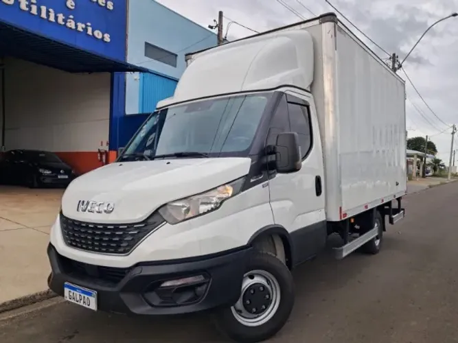 Iveco Daily Chassi 35-150 Longo 3.0 (die.)(e5) 2021