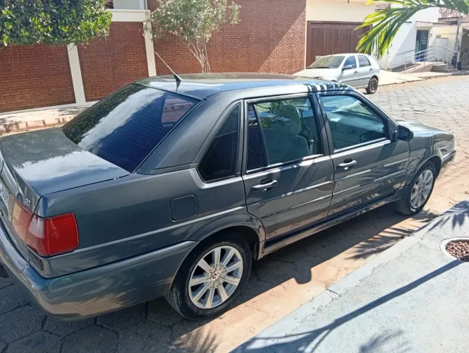 Volkswagen Santana 2.0 MI 2P E 4P 2001