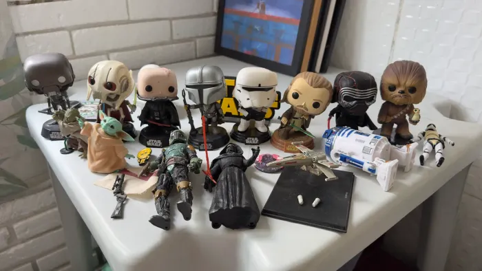 HQs, Livros, Dvds, Quadros, Funkos, Bonecos bem: STAR WARS