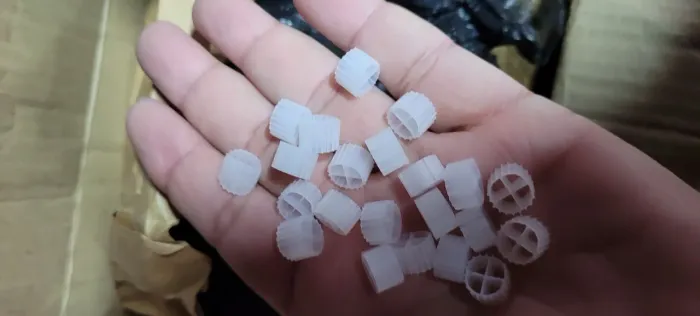 MÍDIA BIOLÓGICA FILTRANTE PARA AQUÁRIOS K1 (10L)