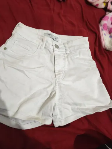 Short branco simples