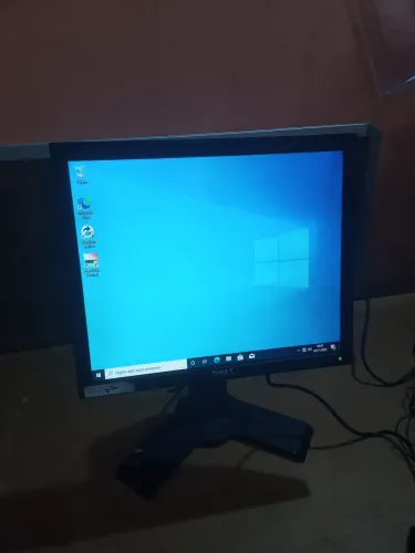 Monitor Dell 17"