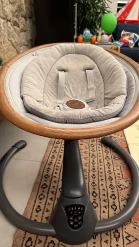 Cadeira de balanço MAXI COSI