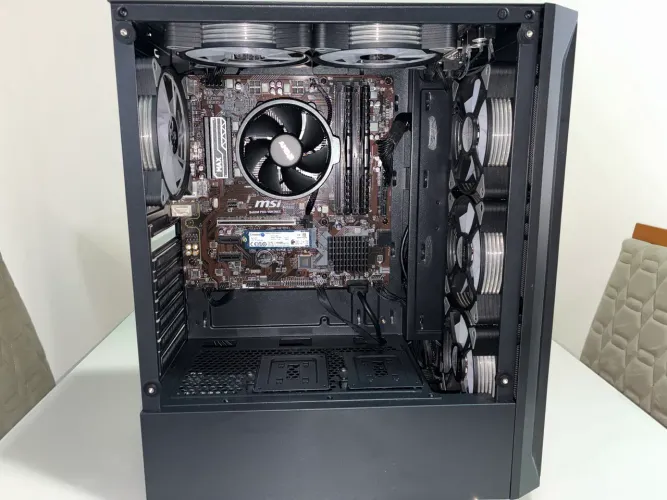 PC Gamer Ryzen 5 5600GT | 16GB RAM | SSD NVMe 1TB | Pronto para uso!