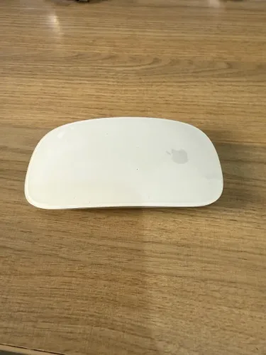 Magic Mouse Apple branco - Excelente Estado.