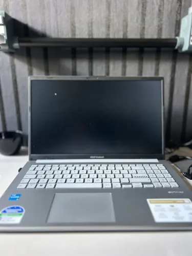 Notebook ASUS Vivobook Go 15 Core i3 | 4 meses de uso | Garantia