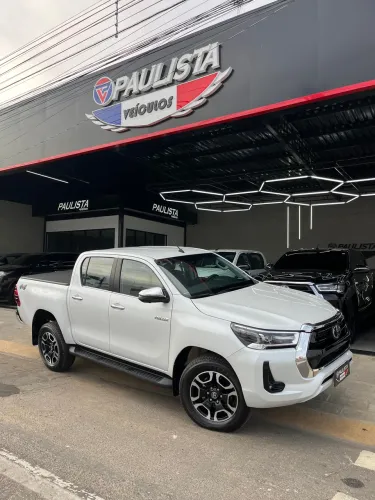 Toyota Hilux CD SRX 4X4 2.8 TDI 16V Diesel Aut. 2025