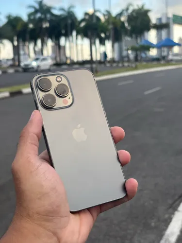 IPHONE 13 PRO - IMPECÁVEL