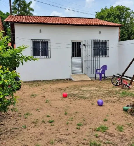CASA A VENDA EM OUTEIRO/ F.S