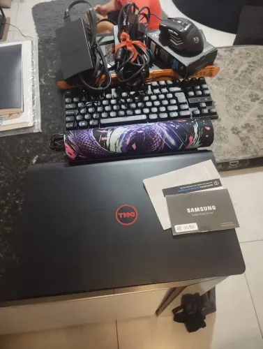 Notebook Gamer Dell com Acessórios - Pra vender logo