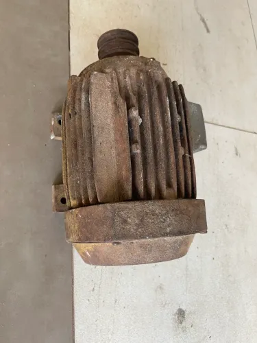 Motor bitorneira