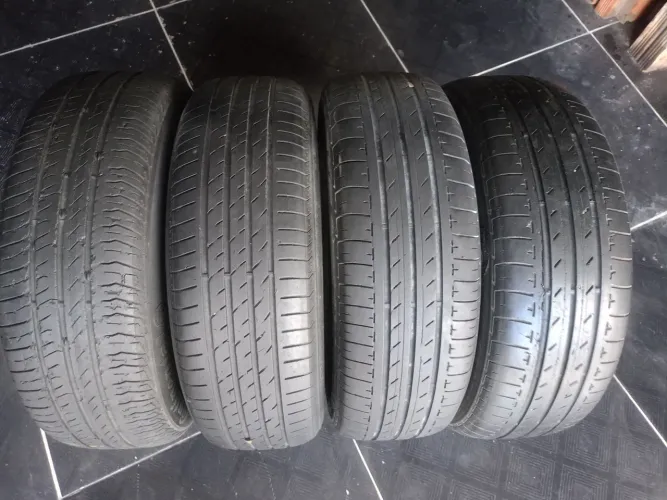 Pneu 15 185/65 R15 variados