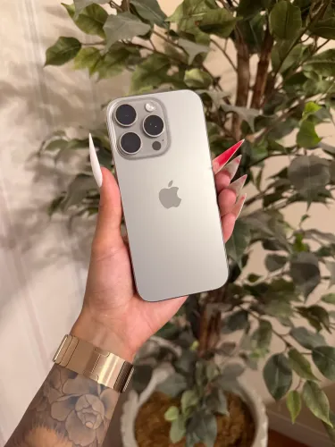 iPhone 16 Pro Titânio Natural Garantia Apple