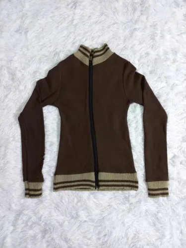Blusa de Zíper Marrom Feminina P
